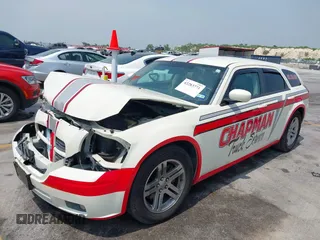 2005 Dodge Magnum RT z VIN 2D4GV58285H652826, wystawiony jako IAAI lot #42283771 z przebiegiem 70 205 mil mil oraz . Historia ofert i sprzedaży dostępna na DreamBid. Obrazek 2.