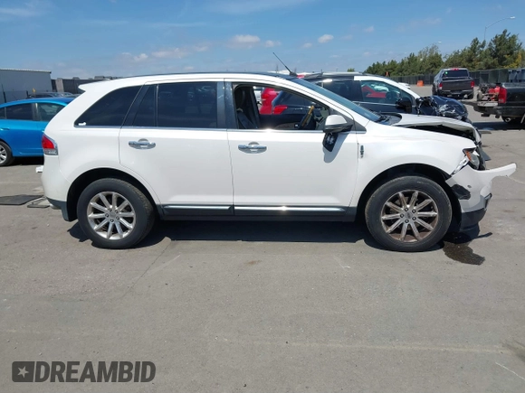 2012 Lincoln MKX with VIN 2LMDJ8JK4CBL09714, listed as a IAAI auction lot 41902666 with 105,937 mi miles and . Bid and sale history available at DreamBid. Image 13.