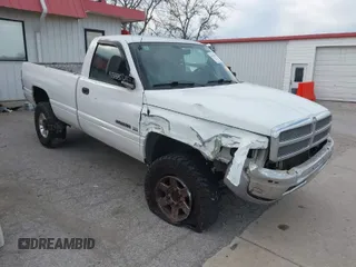 2002 Dodge Ram 2500 with VIN 3B7KF26Z42M309477, listed as a IAAI auction lot 41822998 with 201,678 mi miles. Bid and sale history available at carsss.com. Image 1.
