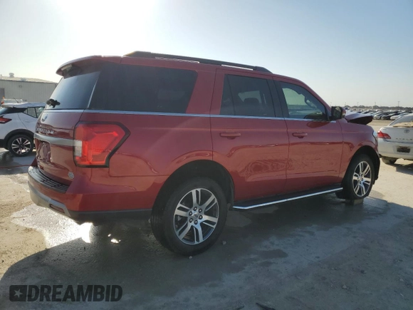 2022 Ford Expedition XLT with VIN 1FMJU1HT9NEA62872, listed as a Copart auction lot 48678665 with 35,621 mi miles and Clean title. Bid and sale history available at DreamBid. Image 3.