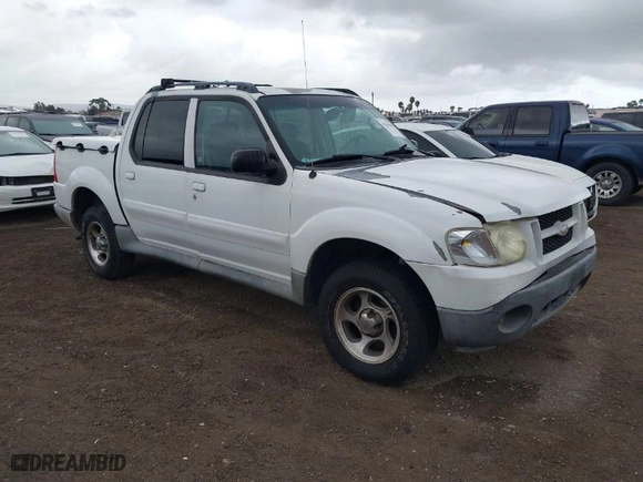 2005 Ford Explorer Sport Trac XLS with VIN 1FMZU67K85UA47665, listed as a IAAI auction lot 41559468 with 124,061 mi miles. Bid and sale history available at carsss.com. Image 1.