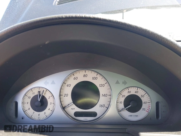 2007 Mercedes-Benz E 350 z VIN WDBUF56XX7B066912, wystawiony jako IAAI lot #41818878 z przebiegiem Nie podano mil oraz . Historia ofert i sprzedaży dostępna na DreamBid. Obrazek 7.