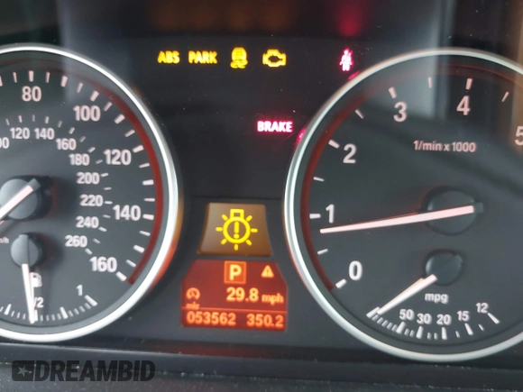 2013 BMW X5 xDrive35i z VIN 5UXZV4C53D0E14968, wystawiony jako IAAI lot #42253469 z przebiegiem 53 562 mil mil oraz . Historia ofert i sprzedaży dostępna na DreamBid. Obrazek 16.