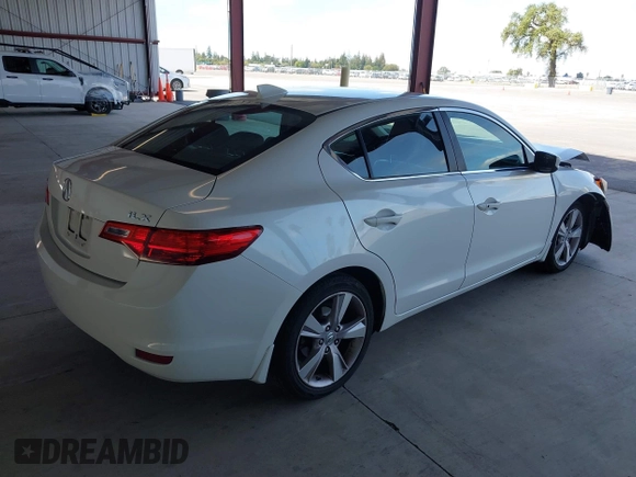 2014 Acura ILX Technology with VIN 19VDE1F73EE005200, listed as a IAAI auction lot 41854914 with 106,929 mi miles and . Bid and sale history available at DreamBid. Image 4.