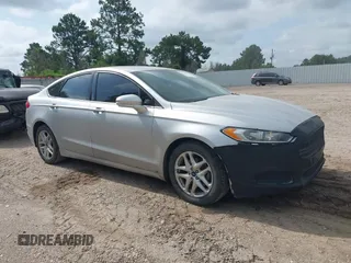 2015 Ford Fusion SE z VIN 3FA6P0H78FR161816, wystawiony jako IAAI lot #39774078 z przebiegiem 156 596 mil mil oraz . Historia ofert i sprzedaży dostępna na DreamBid. Obrazek 1.