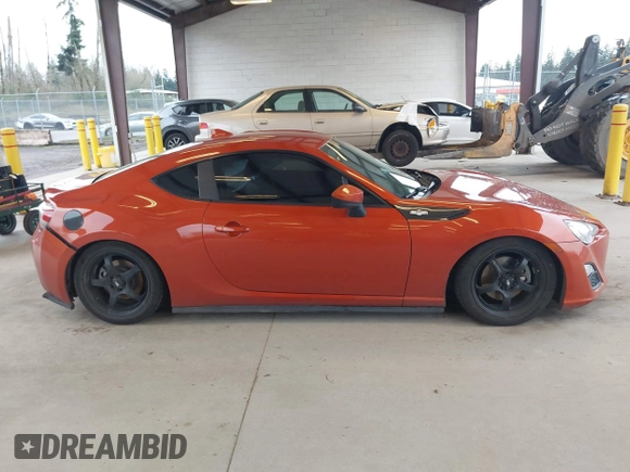 2015 Scion FR-S with VIN JF1ZNAA17F8703357, listed as a IAAI auction lot 41924644 with 62,023 mi miles. Bid and sale history available at carsss.com. Image 13.