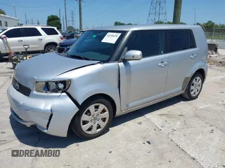 2008 Scion xB z VIN JTLKE50E481008499, wystawiony jako IAAI lot #42295038 z przebiegiem 113 609 mil mil oraz . Historia ofert i sprzedaży dostępna na DreamBid. Obrazek 2.