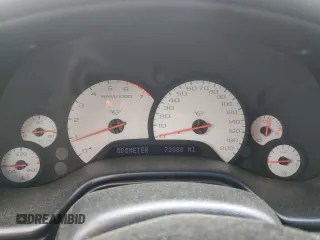 1998 Chevrolet Corvette z VIN 1G1YY22G1W5103126, wystawiony jako Copart lot #54371355 z przebiegiem 72 888 mil mil oraz Szkoda całkowita • Salvage title. Historia ofert i sprzedaży dostępna na DreamBid. Obrazek 9.