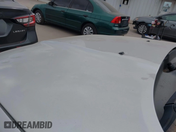 2018 Jeep Renegade Latitude with VIN ZACCJABB4JPJ30676, listed as a IAAI auction lot 42021693 with 55,135 mi miles and . Bid and sale history available at carsss.com. Image 6.