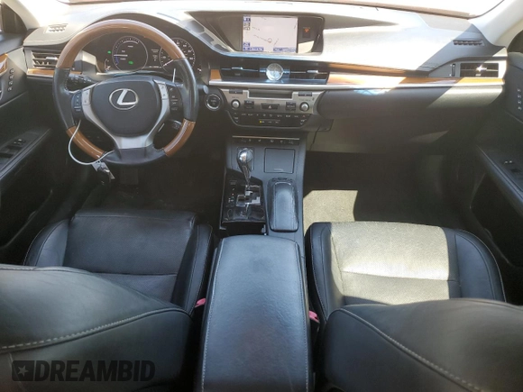 2013 Lexus ES 300h z VIN JTHBW1GG1D2012585, wystawiony jako Copart lot #50632175 z przebiegiem 100 802 mil mil oraz Szkoda całkowita • Salvage title. Historia ofert i sprzedaży dostępna na DreamBid. Obrazek 8.