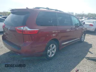 2018 Toyota Sienna LE Auto Access Seat with VIN 5TDKZ3DC2JS927200, listed as a IAAI auction lot 42062365 with 93,358 mi miles and . Bid and sale history available at DreamBid. Image 4.