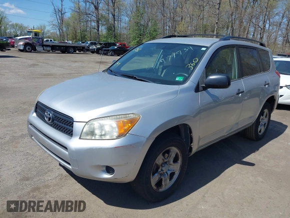 2008 Toyota RAV4 with VIN JTMBD33V686081889, listed as a IAAI auction lot 41971934 with 244,069 mi miles. Bid and sale history available at carsss.com. Image 2.