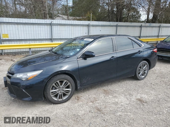 2016 Toyota Camry XLE with VIN 4T1BF1FK6GU240884, listed as a Copart auction lot 48065875 with 100,280 mi miles and Salvage Title. Bid and sale history available at carsss.com. Image 1.