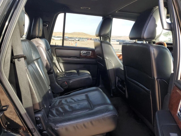 2016 Lincoln Navigator Select with VIN 5LMJJ2HT3GEL05459, listed as a Copart auction lot 82017644 with 397,752 mi miles and Clean Title. Bid and sale history available at carsss.com. Image 11.