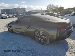 2016 BMW i8 z VIN WBY2Z2C57GV676118, wystawiony jako Copart lot #55245535 z przebiegiem 53 627 mil mil oraz Szkoda całkowita • Salvage title. Historia ofert i sprzedaży dostępna na DreamBid. Obrazek 2.