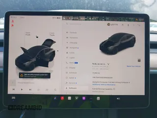 2024 Tesla Model Y Long Range z VIN 7SAYGDEE9RA293261, wystawiony jako IAAI lot #42118735 z przebiegiem 11 454 mil mil oraz . Historia ofert i sprzedaży dostępna na DreamBid. Obrazek 7.