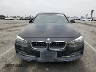 2016 BMW 3 Series 328i с VIN WBA8E9G51GNT45963, выставлен на аукционе Copart как лот 57291275 с пробегом 82 459 миль миль и Списание • Salvage title. История ставок и продаж доступна на DreamBid. Изображение 5.