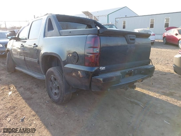 2010 Chevrolet Avalanche LT with VIN 3GNVKFE0XAG134529, listed as a IAAI auction lot 41780745 with 151,150 mi miles. Bid and sale history available at carsss.com. Image 3.