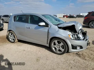 2016 Chevrolet Sonic LTZ z VIN 1G1JE6SB8G4159979, wystawiony jako Copart lot #83398084 z przebiegiem 120 767 mil mil oraz Szkoda całkowita • Salvage title. Historia ofert i sprzedaży dostępna na DreamBid. Obrazek 4.