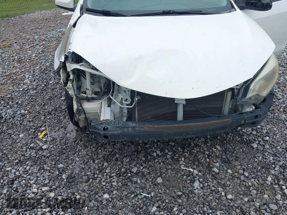 2014 Toyota Corolla L z VIN 5YFBURHEXEP003003, wystawiony jako IAAI lot #42615023 z przebiegiem 224 631 mil mil oraz . Historia ofert i sprzedaży dostępna na DreamBid. Obrazek 6.
