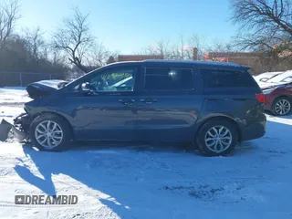2020 Kia Sedona EX with VIN KNDMB5C11L6642600, listed as a IAAI auction lot 41332168 with 83,302 mi miles. Bid and sale history available at carsss.com. Image 14.