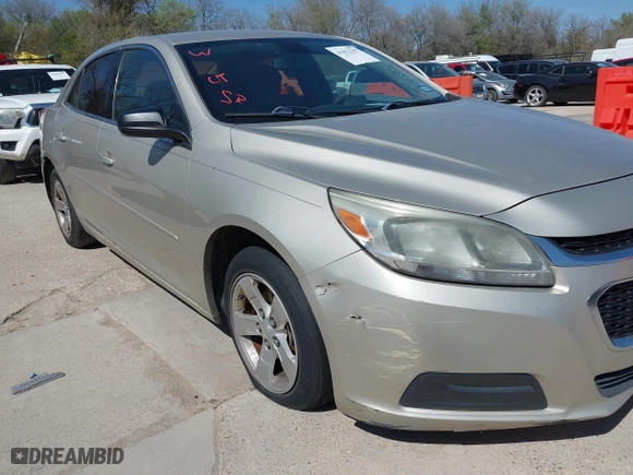 2015 Chevrolet Malibu LS with VIN 1G11A5SL7FF113559, listed as a IAAI auction lot 41852797 with 200,610 mi miles. Bid and sale history available at carsss.com. Image 6.