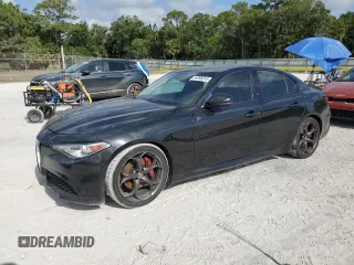 2017 Alfa Romeo Giulia Ti with VIN ZARFAECN4H7545588, listed as a Copart auction lot 54086015 with 125,665 mi miles and Clean Title. Bid and sale history available at carsss.com. Image 1.