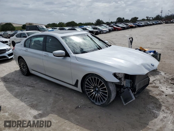 2018 BMW 7 Series 740e xDrive iPerformance with VIN WBA7J2C57JG938209, listed as a Copart auction lot 41841513 with 45,578 mi miles. Bid and sale history available at carsss.com. Image 4.