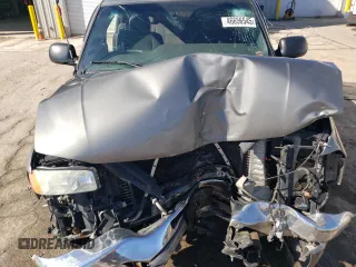 2006 GMC Sierra 2500HD SLT z VIN 1GTHK29D76E162153, wystawiony jako Copart lot #46656545 z przebiegiem 427 196 mil mil oraz Szkoda całkowita • Salvage title. Historia ofert i sprzedaży dostępna na DreamBid. Obrazek 11.
