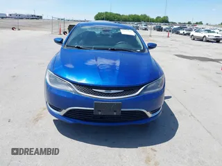 2015 Chrysler 200 Limited z VIN 1C3CCCAB4FN761054, wystawiony jako IAAI lot #42337982 z przebiegiem 124 320 mil mil oraz . Historia ofert i sprzedaży dostępna na DreamBid. Obrazek 6.