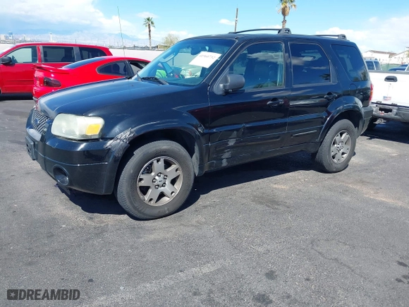 2005 Ford Escape Limited with VIN 1FMCU94165KE32639, listed as a IAAI auction lot 41960732 with 204,979 mi miles. Bid and sale history available at carsss.com. Image 2.