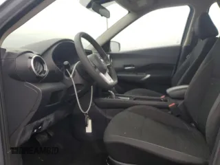 2021 Nissan Kicks SV with VIN 3N1CP5CV0ML470067, listed as a Copart auction lot 45164195 with 35,166 mi miles and Salvage Title. Bid and sale history available at DreamBid. Image 7.
