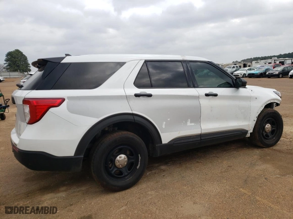 2022 Ford Police Interceptor Utility with VIN 1FM5K8AB4NGA28621, listed as a Copart auction lot 48493725 with 34,347 mi miles and Salvage Title. Bid and sale history available at carsss.com. Image 3.