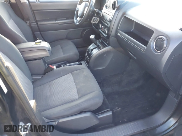 2012 Jeep Compass Latitude with VIN 1C4NJDEB5CD697957, listed as a IAAI auction lot 41807133 with 105,873 mi miles. Bid and sale history available at carsss.com. Image 5.