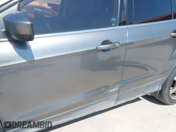 2014 Ford Escape SE with VIN 1FMCU0GX8EUD57801, listed as a IAAI auction lot 41856252 with 136,980 mi miles. Bid and sale history available at carsss.com. Image 18.