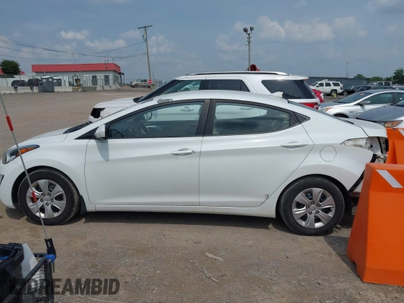 2016 Hyundai Elantra SE с VIN 5NPDH4AEXGH785541, выставлен на аукционе IAAI как лот 42502226 с пробегом 151 427 миль миль и . История ставок и продаж доступна на DreamBid. Изображение 14.