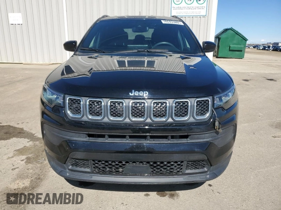 2024 Jeep Compass Sport with VIN 3C4NJDAN1RT594604, listed as a Copart auction lot 52639225 with 27,316 mi miles and Clean Title. Bid and sale history available at carsss.com. Image 5.
