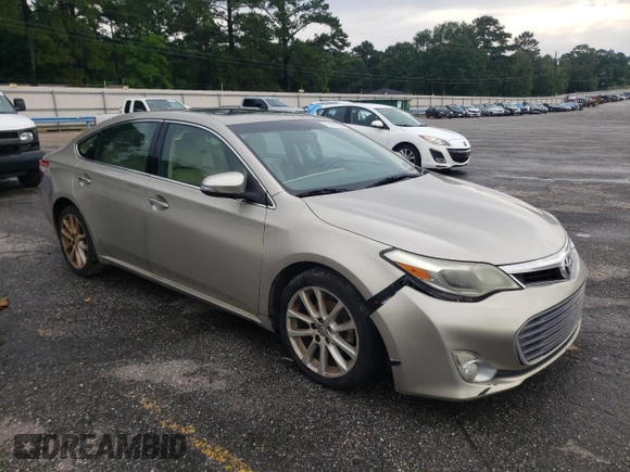 2013 Toyota Avalon XLE with VIN 4T1BK1EB8DU042204, listed as a Copart auction lot 61438205 with 246,420 mi miles and Clean title. Bid and sale history available at DreamBid. Image 4.
