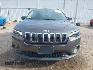 2019 Jeep Cherokee Latitude Plus with VIN 1C4PJLLB2KD403502, listed as a IAAI auction lot 42026964 with 57,000 mi miles and . Bid and sale history available at DreamBid. Image 12.