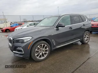 2021 BMW X5 xDrive40i with VIN 5UXCR6C06M9E62650, listed as a Copart auction lot 40064293 with 28,645 mi miles. Bid and sale history available at carsss.com. Image 1.