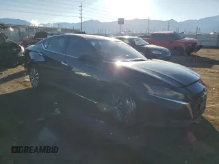 2025 Nissan Altima SV with VIN 1N4BL4DWXSN327748, listed as a Copart auction lot 41893135 with 730 mi miles and Salvage Title. Bid and sale history available at DreamBid. Image 4.