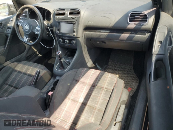 2010 Volkswagen GTI с VIN WVWED7AJ6AW282444, выставлен на аукционе Copart как лот 56094364 с пробегом 85 223 миль миль и Списание • Salvage title. История ставок и продаж доступна на DreamBid. Изображение 8.