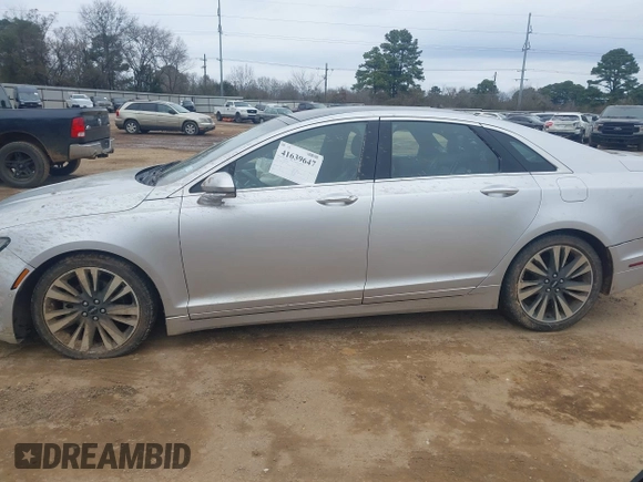 2018 Lincoln MKZ Reserve with VIN 3LN6L5E91JR627535, listed as a IAAI auction lot 41639647 with 131,079 mi miles and . Bid and sale history available at DreamBid. Image 15.