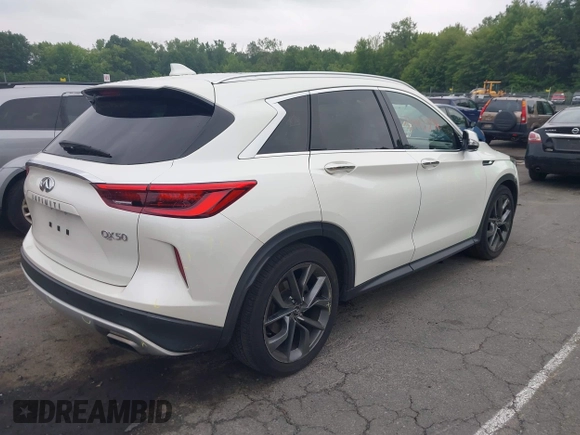 2019 Infiniti QX50 Luxe z VIN 3PCAJ5M33KF104361, wystawiony jako IAAI lot #42442271 z przebiegiem 47 217 mil mil oraz . Historia ofert i sprzedaży dostępna na DreamBid. Obrazek 4.