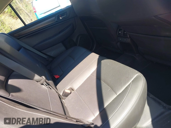 2015 Subaru Legacy 2.5i Limited with VIN 4S3BNAL63F3032870, listed as a IAAI auction lot 42170877 with 158,570 mi miles. Bid and sale history available at carsss.com. Image 8.