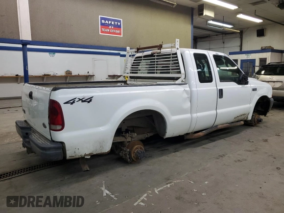 2003 Ford F-250 with VIN 3FTNX21L43MB35635, listed as a Copart auction lot 86396734 with Not provided miles and Salvage title. Bid and sale history available at DreamBid. Image 3.