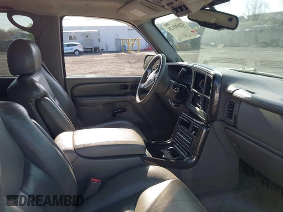 2004 GMC Yukon Denali z VIN 1GKEK63U84J181533, wystawiony jako IAAI lot #42098120 z przebiegiem 195 664 mil mil oraz . Historia ofert i sprzedaży dostępna na DreamBid. Obrazek 5.