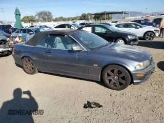 2002 BMW 3 Series 325Ci with VIN WBABS33422PG82327, listed as a Copart auction lot 85927934 with 199,505 mi miles and Clean Title. Bid and sale history available at carsss.com. Image 4.