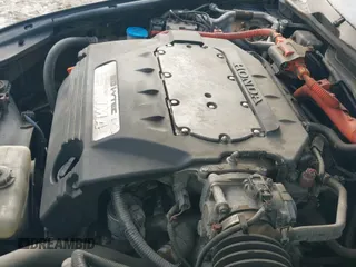 2005 Honda Accord with VIN JHMCN36445C009346, listed as a IAAI auction lot 41180811 with 222,990 mi miles and . Bid and sale history available at DreamBid. Image 18.