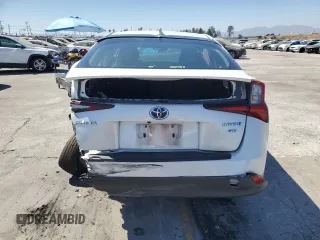 2022 Toyota Prius L Eco with VIN JTDKAMFU4N3189569, listed as a Copart auction lot 60915935 with 195,920 mi miles and Clean title. Bid and sale history available at DreamBid. Image 6.